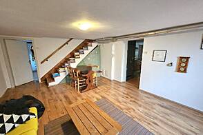 Дом, Изола, Центральный округ