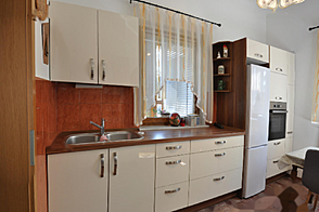 3-комнатная квартира Бежиград