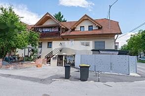 Четырёхкомнатная квартира, расположенная в районе Любляна Вич.