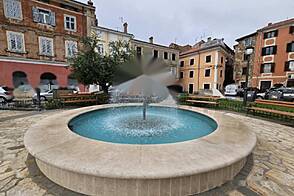 Квартира с одной комнатой в центральной части Изолы