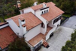 Трёхкомнатная квартира в Локеве