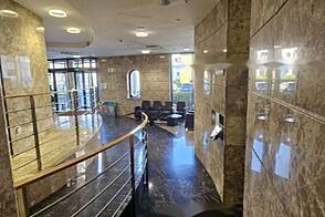 Квартира с тремя комнатами в Лучии