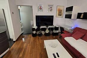 Квартира с тремя комнатами в Лучии