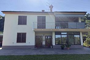 Квартира в Ванганеле с 5 и более комнатами.