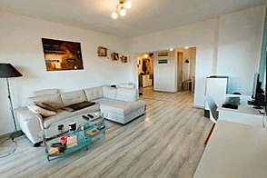 Квартира с четырьмя комнатами Копер