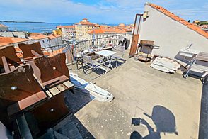 Квартира с тремя комнатами у площади Тартини