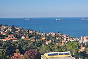 Квартира из двух комнат в городе Копер