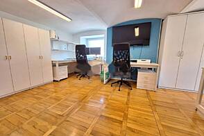 Помещение под офис, расположенное в центре