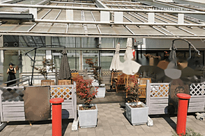 Торговая площадь в районе Бежиград