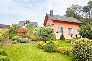 Дом, Чешница, Состро.