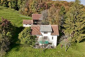 Жилище в Доблежице