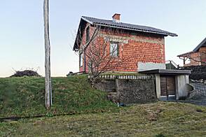 Рачки Врх, дом.