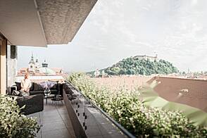 Трехкомнатная квартира в центре