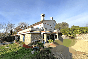 Бошамаринский дом с двумя этажами