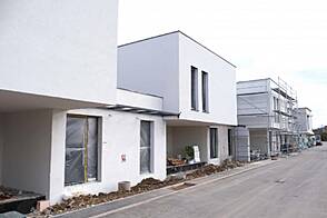 В Задоброве дом с террасой