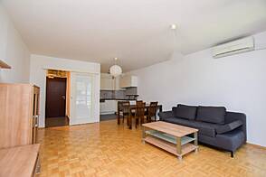 Двухкомнатная квартира в центре Льбла