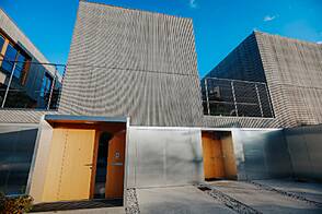 Дом Брдо с террасой