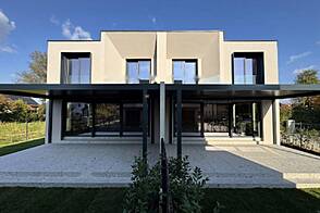 Дом в два этажа Новая Рудник