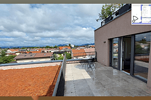 Двухкомнатная квартира с дополнительным помещением в районе Ново БТЦ.