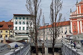 Трехкомнатная квартира в центре Любляны