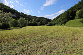 Земельный участок, сельскохозяйственная земля Кропа