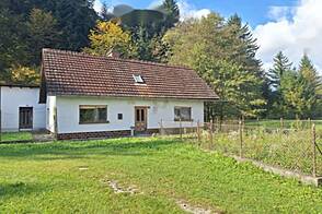 Дом, Чепле, Бочная 9.