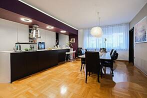 Квартира с четырьмя комнатами