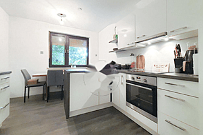 Дом на два этажа в Новой Любляне, район Бежиград.