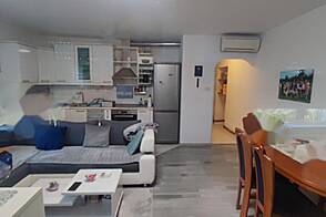 Трёхкомнатная квартира Сечовле