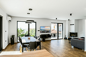 Хрватины, дом