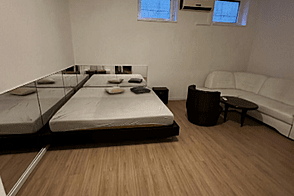 Квартира с 1,5 комнатами в Сежане