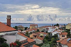 Квартира с пятью комнатами в Луции