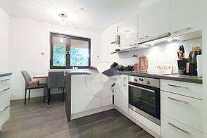 Дом Бежиград в два этажа