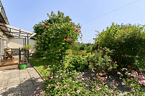 Дом на две квартиры в районе Новый Подутик