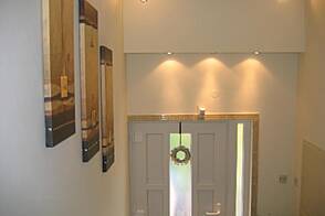 Здание с террасой Дравле