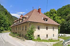 Чрна-на-Корошкем, дом