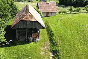 Горная Вершина, Планина при Севници, усадьба