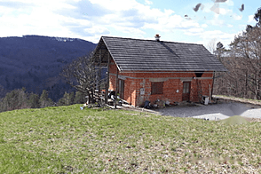 Дом, расположенный в Лакнице.