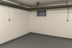 Коммерческое здание, склад в Бежиграде