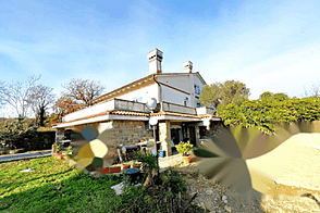 Дом на два этажа в Бошамарине