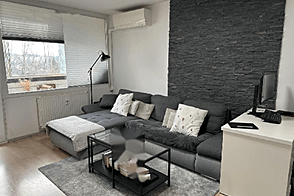 Квартира с двумя комнатами на Брилеева