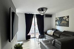 Дом Шишка с тремя комнатами