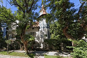 Трёхкомнатная квартира в Рожной Долине