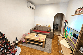 Квартира с двумя комнатами в центре Копера