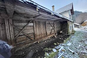 Участок земли фермы Средний Холм