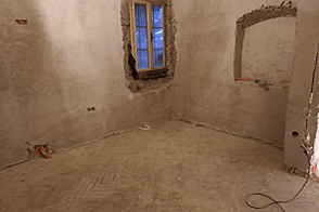 Квартира с двумя комнатами в центре на Верхнем рынке.