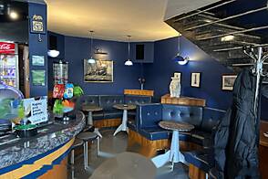 Коммерческое здание Вич