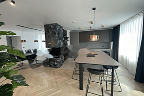 Центральная квартира, 5 комнат