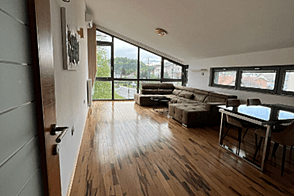 Четырехкомнатная квартира в районе Бежиград