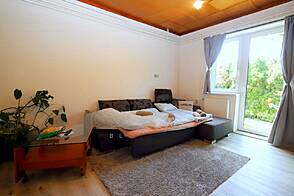 Жилище, Блед.